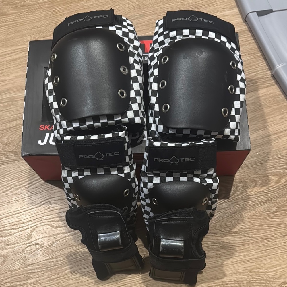 Pro-Tec Matching Black and White Checkered Knee Pads Elbow Pads and Wrist Guard